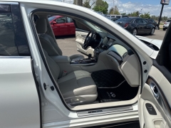 Used 2016 INFINITI Q70L 4d Sedan AWD V6 at A+ Autobrokers near Mt. Vernon, OH