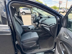 Used 2017  Ford Escape 4d SUV 4WD SE at A&plus; Autobrokers near Mt&period; Vernon&comma; OH