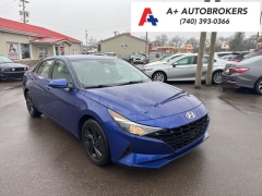  2021 Hyundai Elantra SEL IVT at A&plus; Autobrokers near Mt&period; Vernon&comma; OH