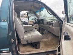 Used 1996  Dodge Ram 1500 4WD Reg Cab LT at A&plus; Autobrokers near Mt&period; Vernon&comma; OH