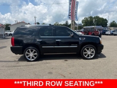 Used 2011  Cadillac Escalade 4d SUV AWD Premium at A&plus; Autobrokers near Mt&period; Vernon&comma; OH