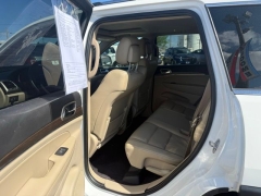 Used 2017  Jeep Grand Cherokee 4d SUV 4WD Limited at A&plus; Autobrokers near Mt&period; Vernon&comma; OH