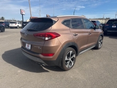 Used 2017  Hyundai Tucson 4d SUV AWD Limited at A&plus; Autobrokers near Mt&period; Vernon&comma; OH