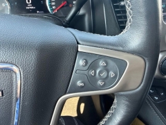 Used 2017  GMC Yukon 4d SUV 4WD Denali at A&plus; Autobrokers near Mt&period; Vernon&comma; OH