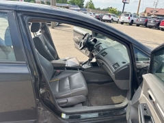 Used 2011  Honda Civic Sedan 4d EX-L at A&plus; Autobrokers near Mt&period; Vernon&comma; OH