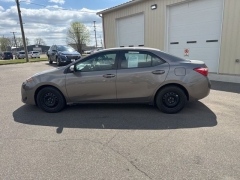 Used 2018  Toyota Corolla 4d Sedan LE at A&plus; Autobrokers near Mt&period; Vernon&comma; OH