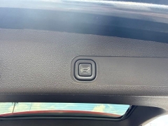 Used 2011  Cadillac Escalade 4d SUV AWD Premium at A&plus; Autobrokers near Mt&period; Vernon&comma; OH