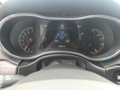 Used 2019  Jeep Grand Cherokee 4d SUV 4WD Laredo Altitude at A&plus; Autobrokers near Mt&period; Vernon&comma; OH