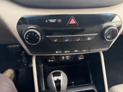 Used 2017  Hyundai Tucson 4d SUV AWD SE Plus at A&plus; Autobrokers near Mt&period; Vernon&comma; OH