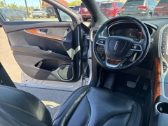 Used 2019 Lincoln Nautilus 4d SUV AWD Select 2.0L at A+ Autobrokers near Mt. Vernon, OH