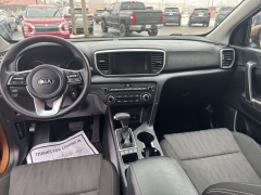 Used 2020  Kia Sportage 4d SUV AWD LX at A&plus; Autobrokers near Mt&period; Vernon&comma; OH