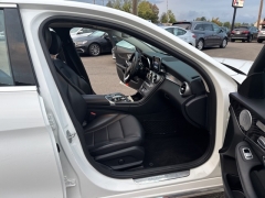 Used 2015  Mercedes-Benz C-Class 4d Sedan C300 4matic at A&plus; Autobrokers near Mt&period; Vernon&comma; OH