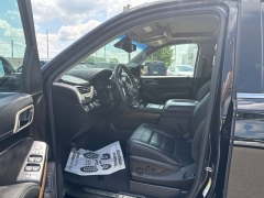 Used 2019  GMC Yukon XL 4d SUV 4WD Denali at A&plus; Autobrokers near Mt&period; Vernon&comma; OH