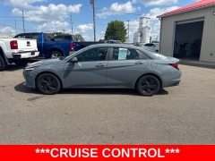 Used 2022  Hyundai Elantra SEL IVT at A&plus; Autobrokers near Mt&period; Vernon&comma; OH