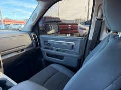 Used 2017  Ram 1500 4WD Crew Cab Big Horn at A&plus; Autobrokers near Mt&period; Vernon&comma; OH