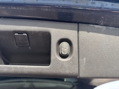 Used 2018  Chevrolet Suburban 4d SUV 4WD LT at A&plus; Autobrokers near Mt&period; Vernon&comma; OH