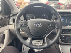 Used 2015  Hyundai Sonata 4d Sedan Limited at A&plus; Autobrokers near Mt&period; Vernon&comma; OH