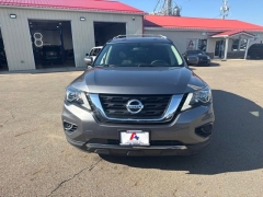 Used 2020  Nissan Pathfinder 4d SUV 4WD S at A&plus; Autobrokers near Mt&period; Vernon&comma; OH