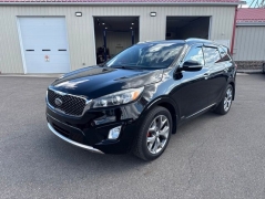 Used 2017  Kia Sorento 4d SUV AWD SX at A&plus; Autobrokers near Mt&period; Vernon&comma; OH