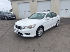 Used 2015  Honda Accord Sedan 4d Touring at A+ Autobrokers near Mt. Vernon, OH