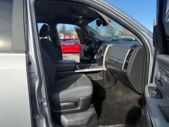 Used 2017  Ram 1500 4WD Crew Cab Big Horn at A&plus; Autobrokers near Mt&period; Vernon&comma; OH