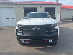 Used 2020  Chevrolet Silverado 1500 4WD Crew Cab LT Trail Boss at A+ Autobrokers near Mt. Vernon, OH