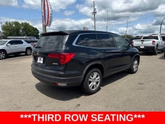 Used 2018  Honda Pilot 4d SUV AWD LX at A&plus; Autobrokers near Mt&period; Vernon&comma; OH