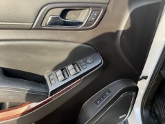 Used 2016  GMC Yukon 4d SUV 4WD SLT at A&plus; Autobrokers near Mt&period; Vernon&comma; OH