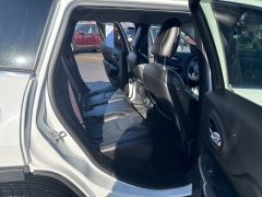 Used 2020  Jeep Cherokee 4d SUV 4WD Limited 3&period;2L at A&plus; Autobrokers near Mt&period; Vernon&comma; OH