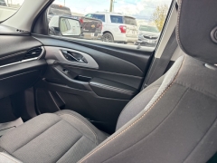 Used 2020  Chevrolet Traverse 4d SUV FWD LT Cloth w&sol;2FL at A&plus; Autobrokers near Mt&period; Vernon&comma; OH