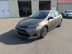 Used 2018  Toyota Corolla 4d Sedan LE at A&plus; Autobrokers near Mt&period; Vernon&comma; OH