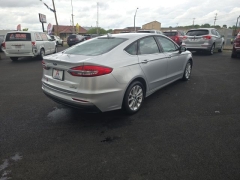 Used 2019  Ford Fusion Hybrid 4d Sedan FWD SE at A&plus; Autobrokers near Mt&period; Vernon&comma; OH