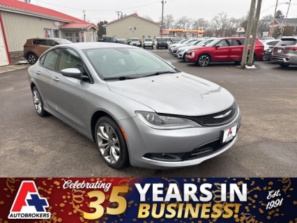 2015 Chrysler 200 S