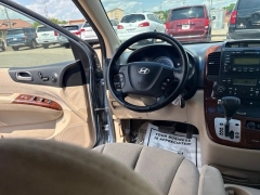 Used 2008  Hyundai Entourage 5d Wagon GLS at A&plus; Autobrokers near Mt&period; Vernon&comma; OH