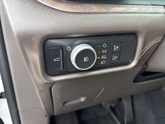 Used 2020  Ford Explorer 4d SUV 4WD Platinum 3&period;0L EcoBoost at A&plus; Autobrokers near Mt&period; Vernon&comma; OH