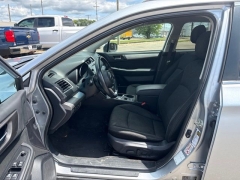 Used 2018  Subaru Outback 4d SUV 2&period;5i Premium at A&plus; Autobrokers near Mt&period; Vernon&comma; OH