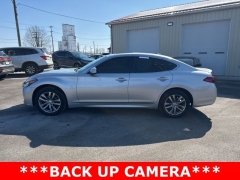 Used 2015  INFINITI Q70 4d Sedan AWD V6 at A&plus; Autobrokers near Mt&period; Vernon&comma; OH