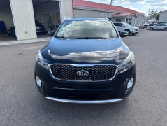 Used 2017  Kia Sorento 4d SUV AWD SX at A&plus; Autobrokers near Mt&period; Vernon&comma; OH