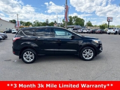 Used 2017  Ford Escape 4d SUV 4WD SE at A&plus; Autobrokers near Mt&period; Vernon&comma; OH