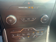 Used 2019  Ford Edge 4d SUV FWD SEL at A&plus; Autobrokers near Mt&period; Vernon&comma; OH