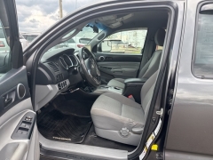 Used 2015 Toyota Tacoma 4WD Double Cab Short Bed Auto at A+ Autobrokers near Mt. Vernon, OH