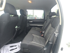 Used 2018  Toyota Tundra 4WD CrewMax SR5 5&period;7L FFV at A&plus; Autobrokers near Mt&period; Vernon&comma; OH