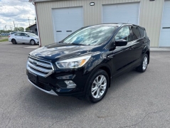 Used 2017  Ford Escape 4d SUV 4WD SE at A&plus; Autobrokers near Mt&period; Vernon&comma; OH