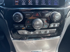 Used 2019  Jeep Grand Cherokee 4d SUV 4WD Laredo Altitude at A&plus; Autobrokers near Mt&period; Vernon&comma; OH