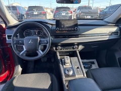 Used 2022  Mitsubishi Outlander ES S-AWC at A&plus; Autobrokers near Mt&period; Vernon&comma; OH