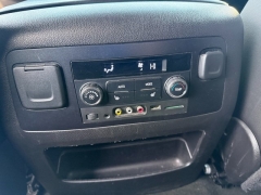 Used 2016  GMC Yukon 4d SUV 4WD SLT at A&plus; Autobrokers near Mt&period; Vernon&comma; OH