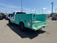 Used 2007  Ford Super Duty F-350 CC 2WD Reg Cab SRW 141" XL at A&plus; Autobrokers near Mt&period; Vernon&comma; OH