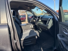 Used 2019  Ram 1500 4WD Crew Cab Big Horn&sol;Lone Star at A&plus; Autobrokers near Mt&period; Vernon&comma; OH