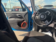 Used 2015  Jeep Renegade 4d SUV 4WD Trailhawk at A&plus; Autobrokers near Mt&period; Vernon&comma; OH