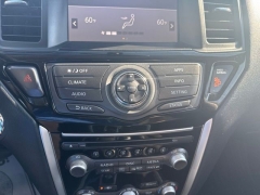 Used 2020  Nissan Pathfinder 4d SUV 4WD S at A&plus; Autobrokers near Mt&period; Vernon&comma; OH